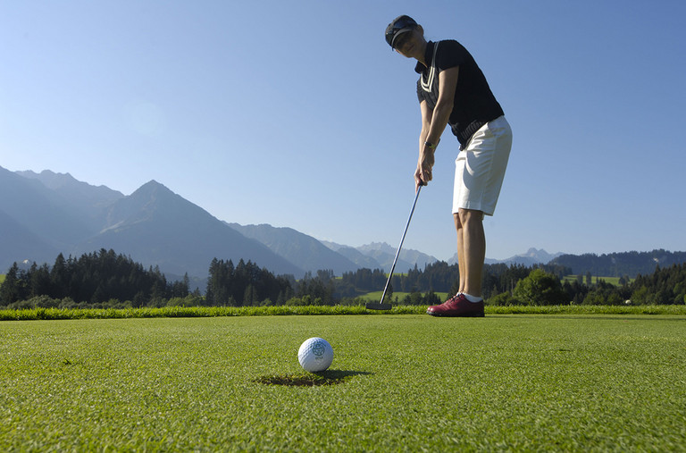 Enstpannen Sie bei einer Runde Golf © Urlaubsregion Allgäu