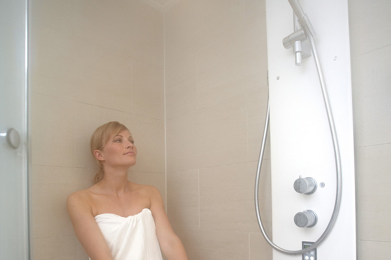 Die exklusive Dampfdusche im Bad der Business-Suite sorgt für Entspannung